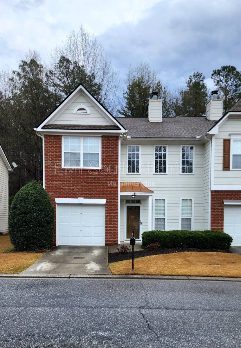 Townhouse for rent at 1673 Jackson Square NW, Atlanta, GA 30318