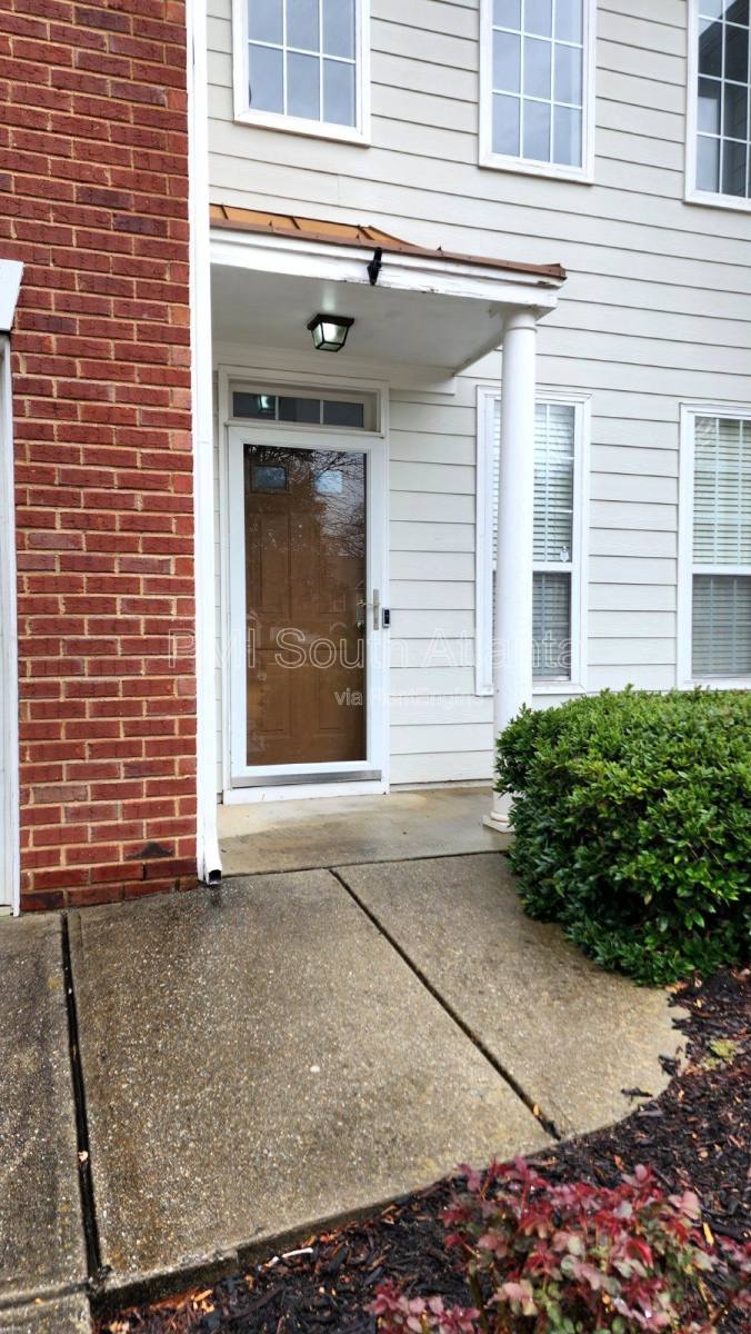 Townhouse for rent at 1673 Jackson Square NW, Atlanta, GA 30318