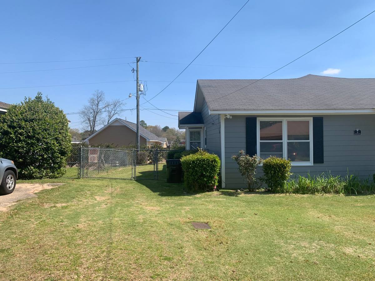 House for rent at 6 Rhonda Dr, Tuscaloosa, AL 35401