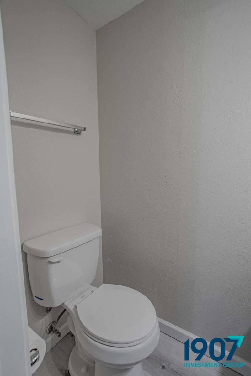 Apartment for rent at 1247 W Huntington Way #A, Mustang, OK 73064