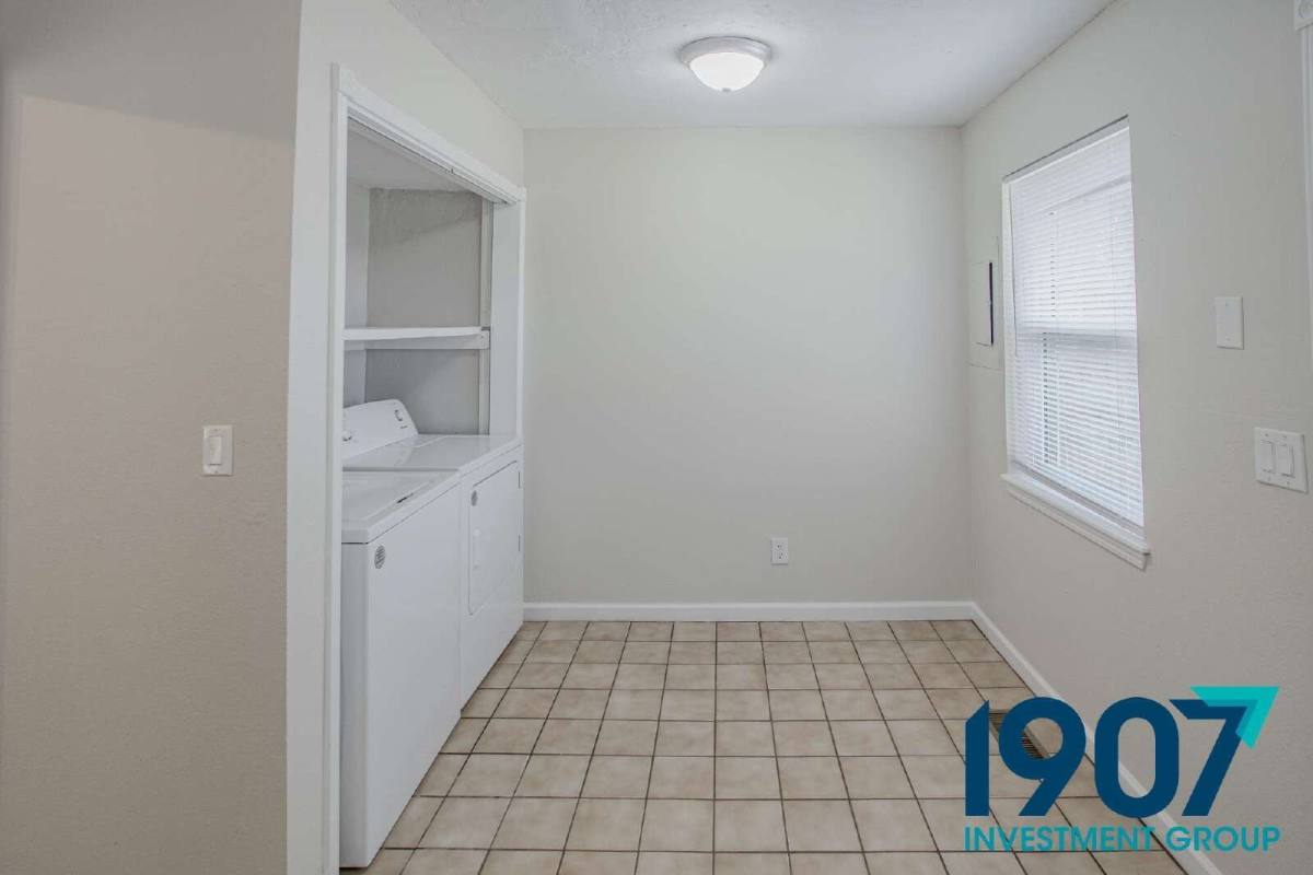 Apartment for rent at 1247 W Huntington Way #A, Mustang, OK 73064