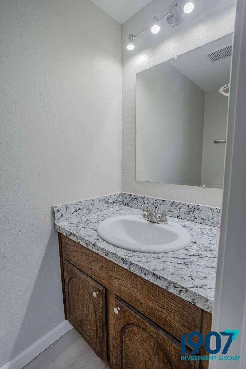 Apartment for rent at 1247 W Huntington Way #A, Mustang, OK 73064