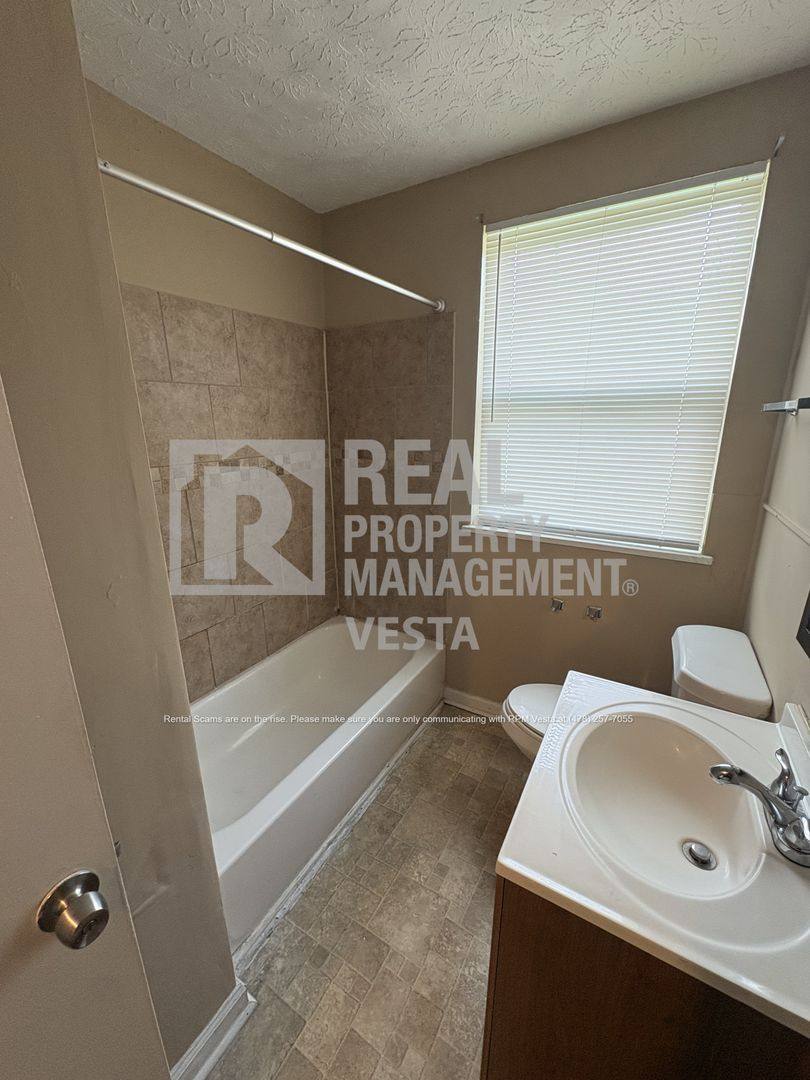 Apartment for rent at 2140 Ingleside Ave #J 8, Macon, GA 31204
