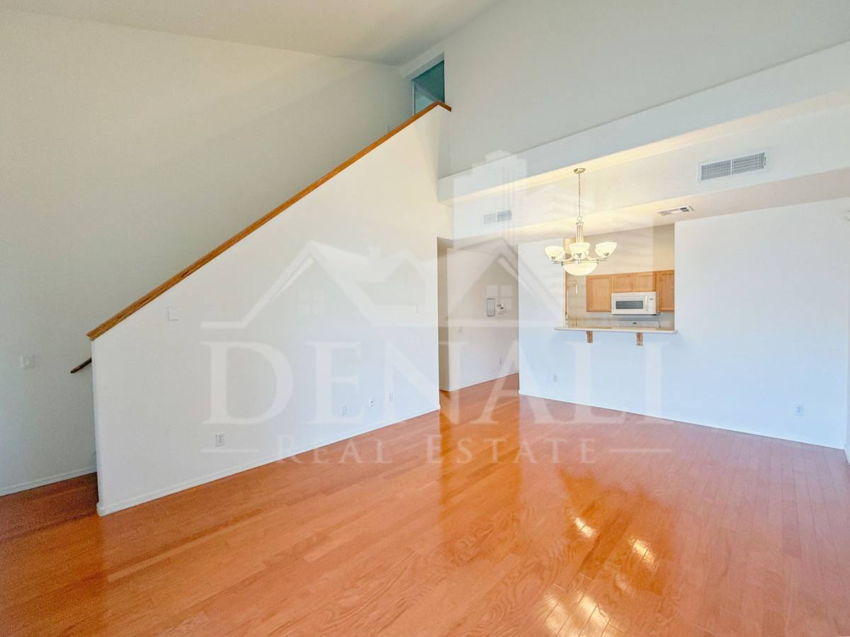 Townhouse for rent at 15802 N Hidden Valley Lane, Peoria, AZ 85382