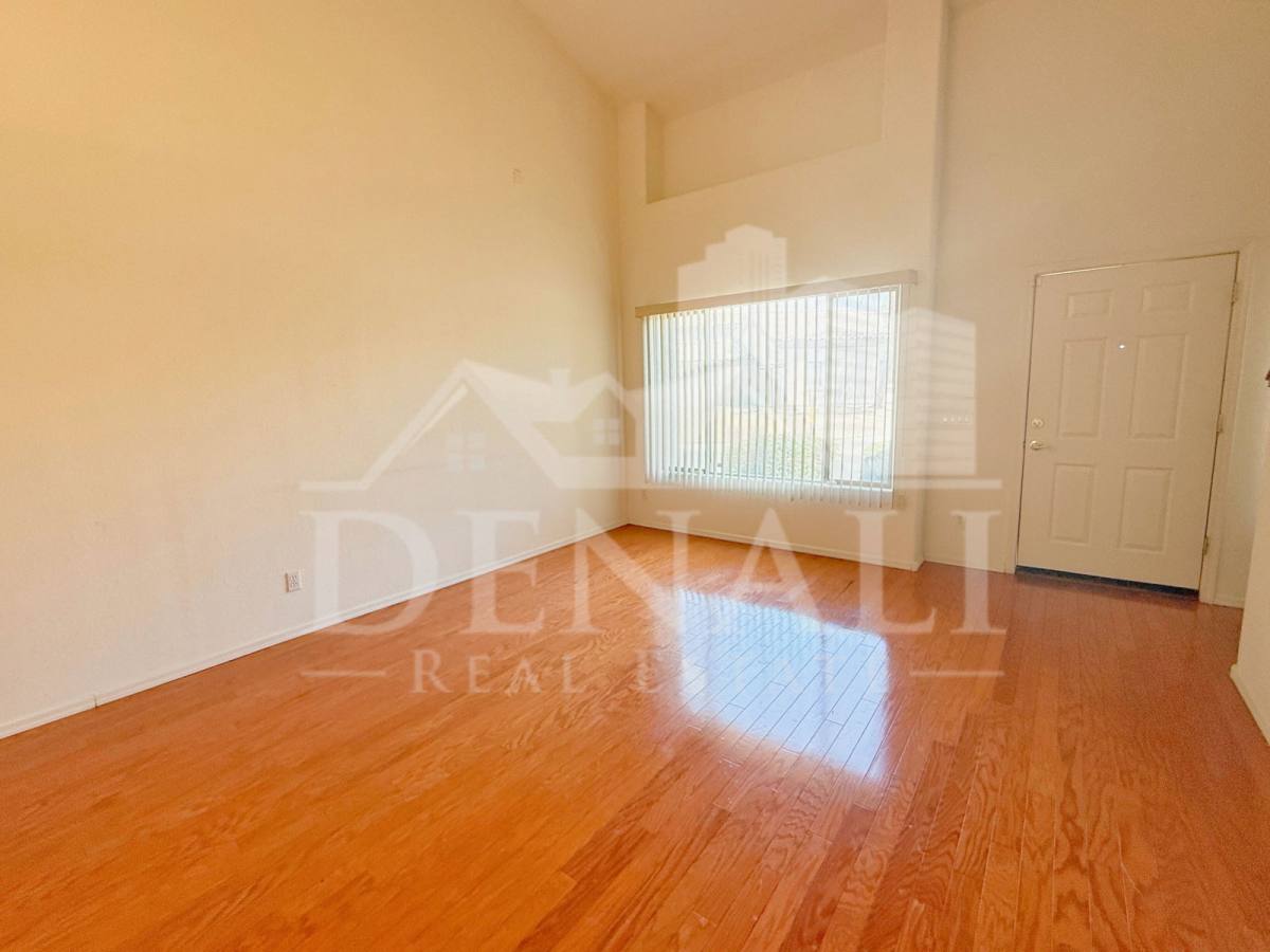 Townhouse for rent at 15802 N Hidden Valley Lane, Peoria, AZ 85382