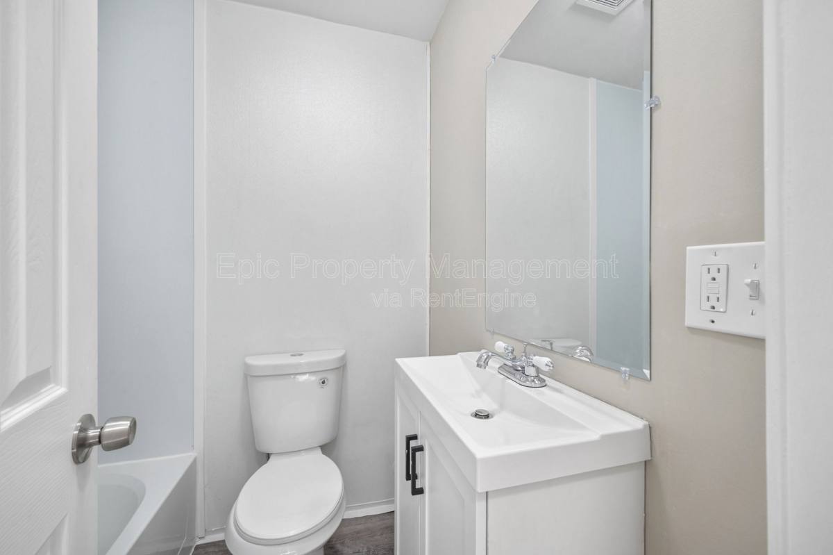 Apartment for rent at 6739 Ford Ave, Warren, MI 48091
