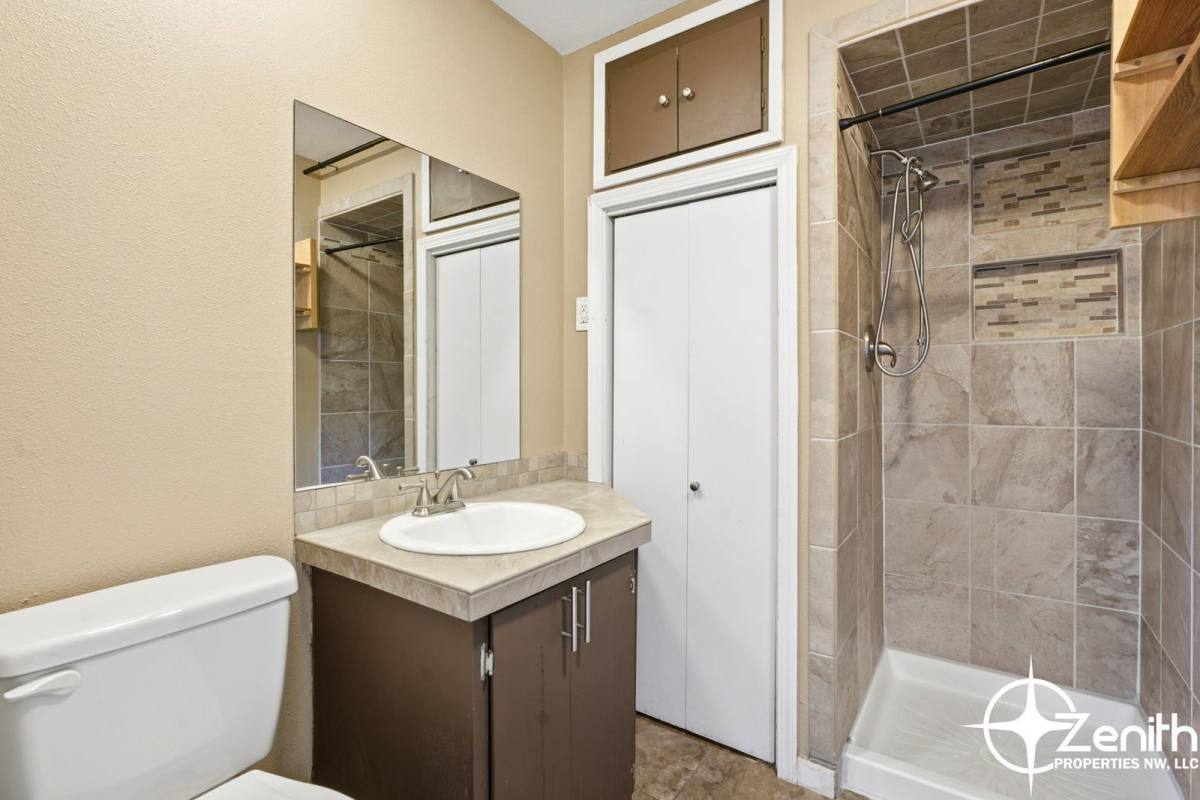 House for rent at 8317 Chesapeake Dr, Vancouver, WA 98664