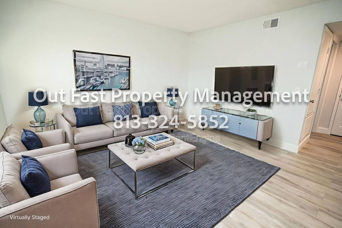 Apartment for rent at 11314 N 52nd St #B17, Tampa, FL 33617