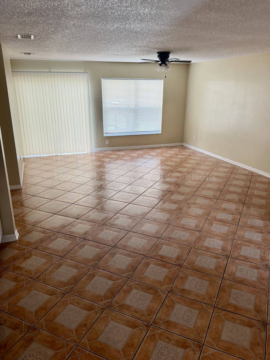 Apartment for rent at 1326 Aguacate Court, Orlando, FL 32837