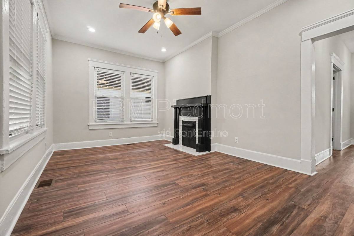 House for rent at 706 Catherine St SW, Atlanta, GA 30310