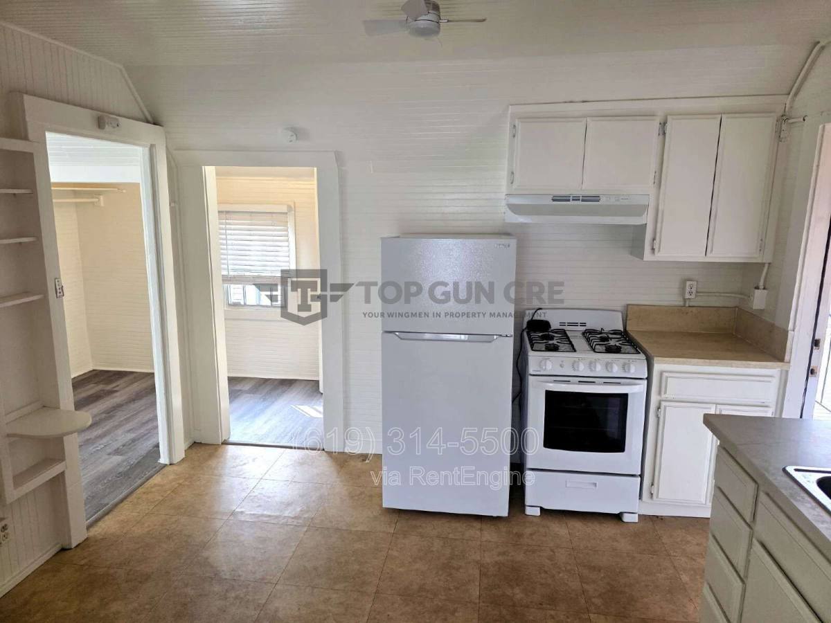 Apartment for rent at 2029-31 National Ave #5, San Diego, CA 92113