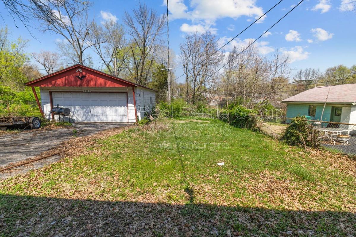 House for rent at 8009 Monroe Ave, Saint Louis, MO 63114