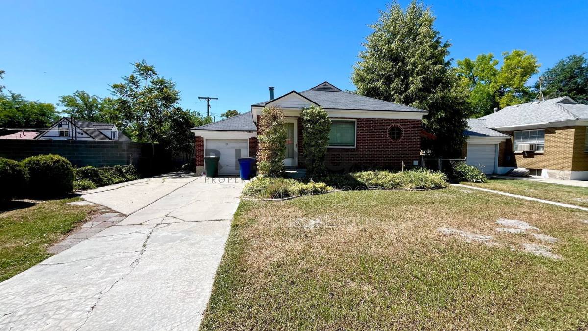 House for rent at 943 W Briarcliff Ave, Salt Lake City, UT 84116
