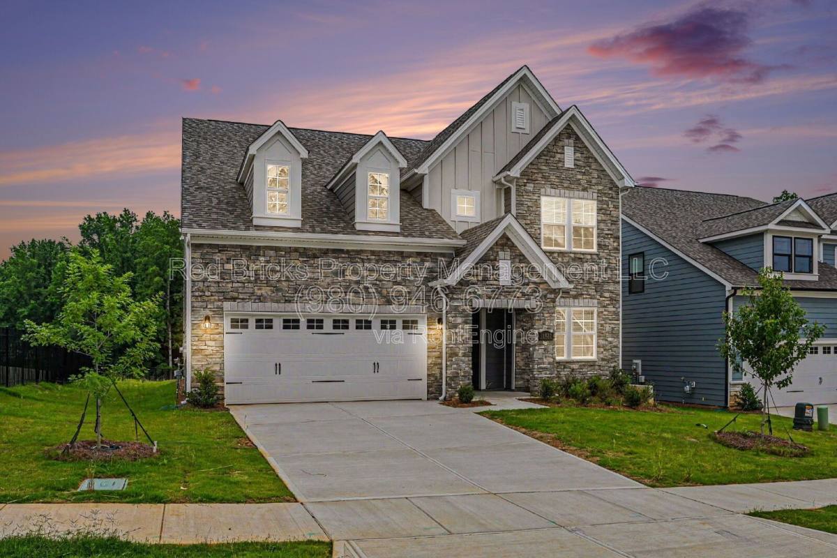 House for rent at 11026 Lochmere Rd, Charlotte, NC 28278