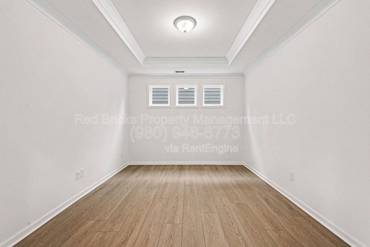 House for rent at 11026 Lochmere Rd, Charlotte, NC 28278