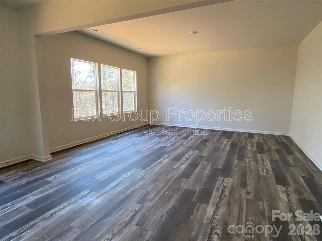 House for rent at 1662 Nicholas Way, Hickory, NC 28602