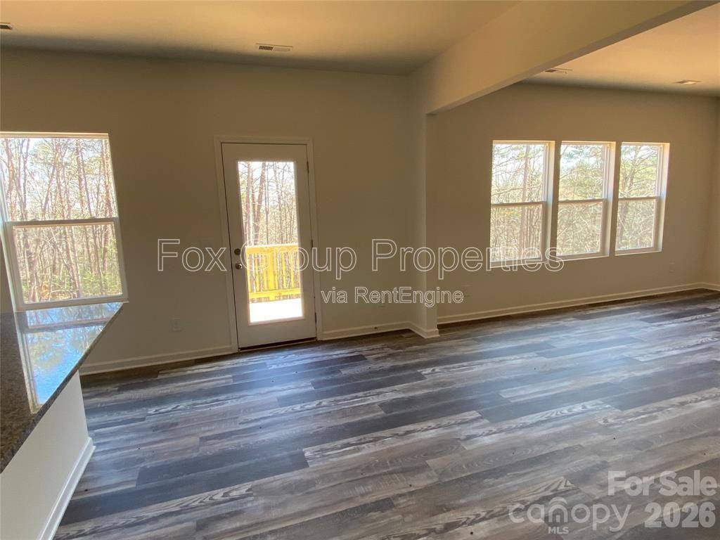 House for rent at 1662 Nicholas Way, Hickory, NC 28602