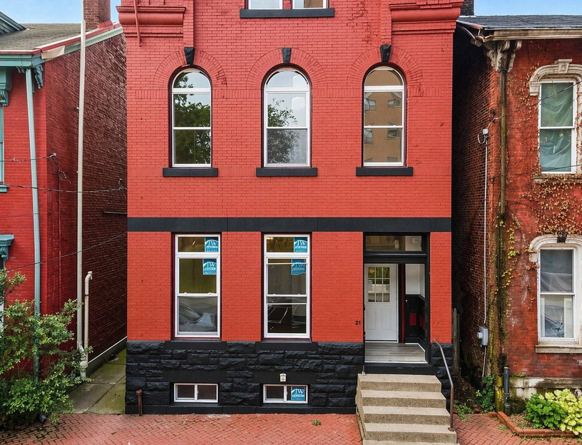 House for rent at 1005 Sheffield St, Pittsburgh, PA 15233