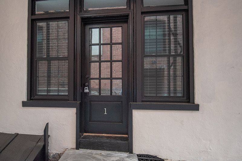 Apartment for rent at 323 N Mulberry St #1, Lancaster, PA 17603