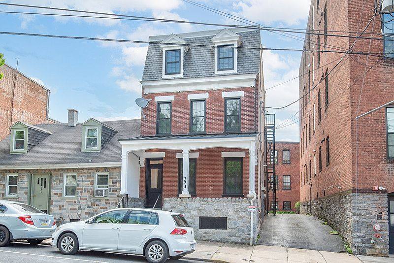Apartment for rent at 323 N Mulberry St #1, Lancaster, PA 17603