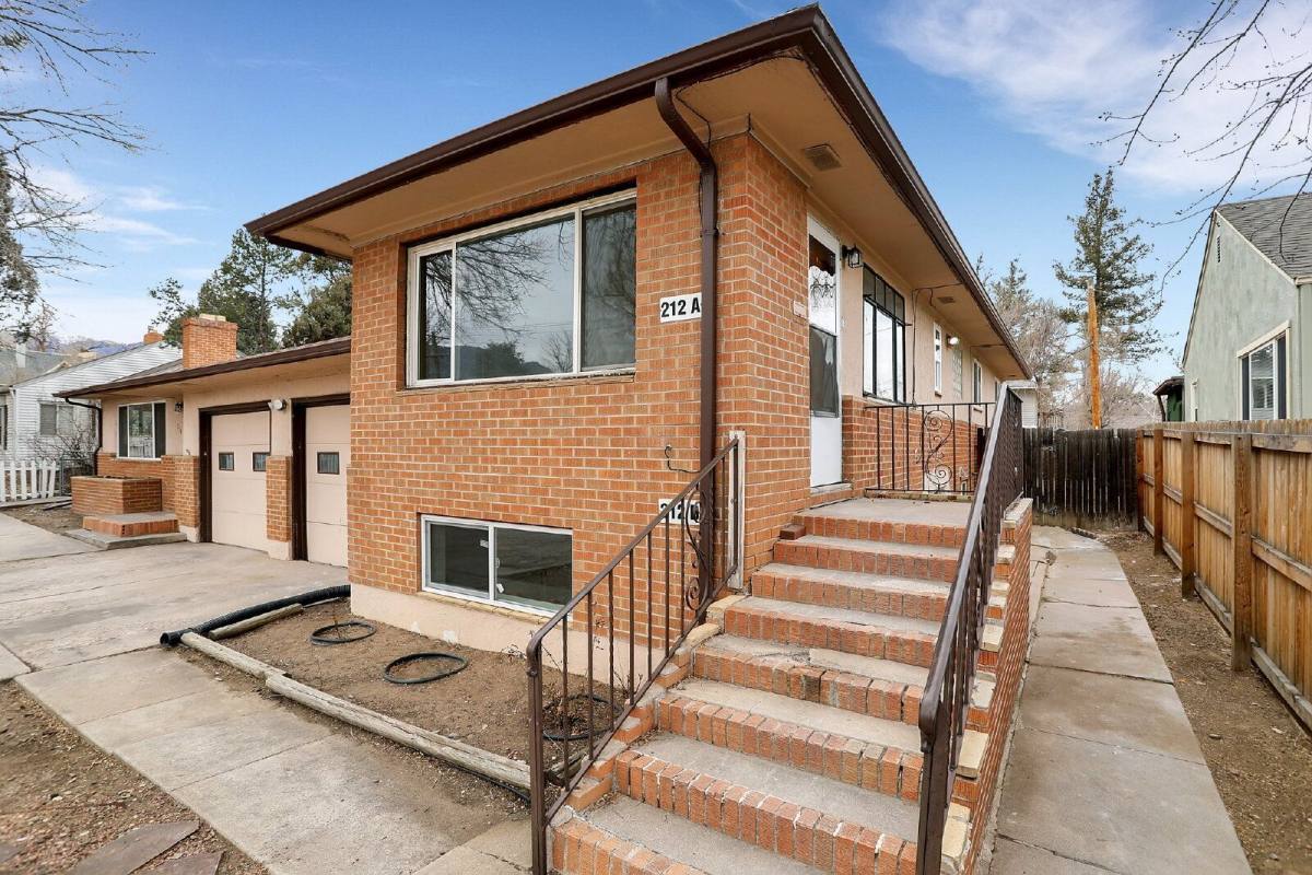 Apartment for rent at 214 Cheyenne Blvd #212A, Colorado Springs, CO 80905