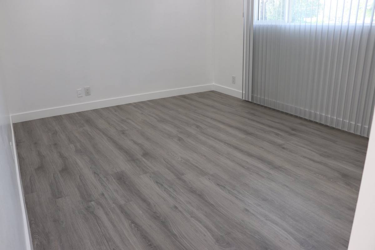 Townhouse for rent at 6104 Costello Ave #4, Van Nuys, CA 91401