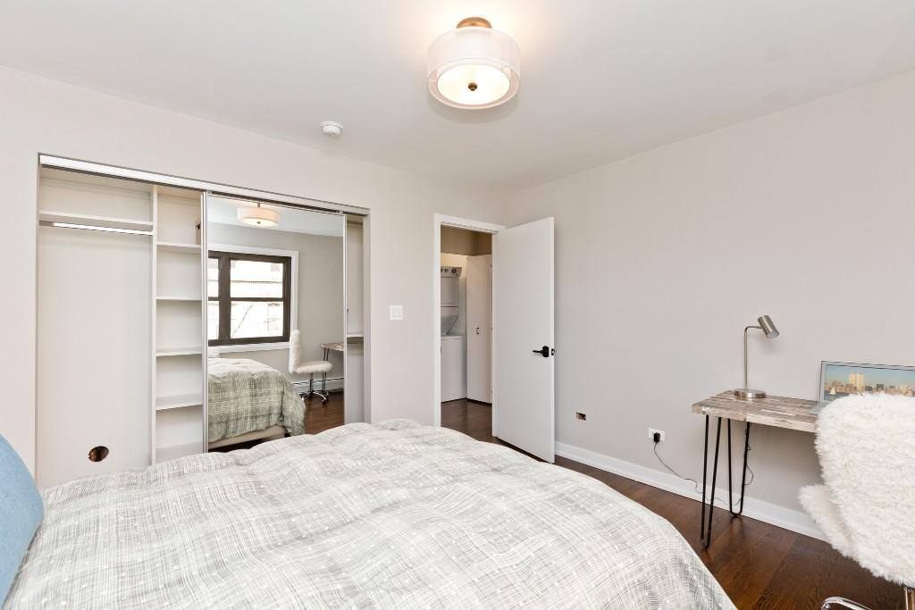 Apartment for rent at 5536 N Sheridan Rd, Chicago, IL 60640