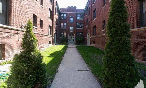 Apartment for rent at 2639 N Spaulding Ave, Chicago, IL 60647