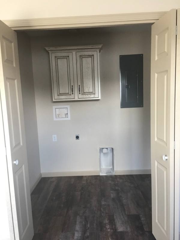 Townhouse for rent at 256 E Outer Rd, Poplar Bluff, MO 63901
