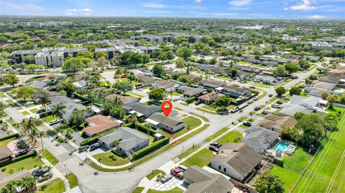House for rent at 13231 SW 86th St, Miami, FL 33183