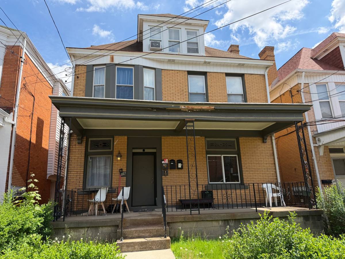 Apartment for rent at 836 Collins St #1, Pittsburgh, PA 15206