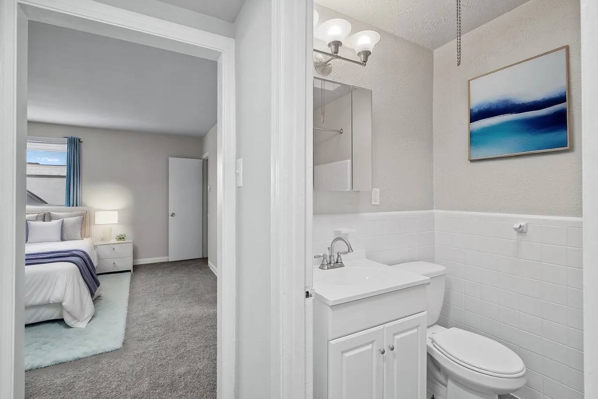 Apartment for rent at 7901 Roosevelt Blvd #B02, Philadelphia, PA 19152