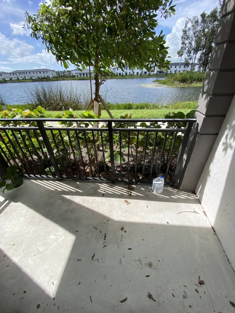 Apartment for rent at 482 NW 207th St, Miami, FL 33169