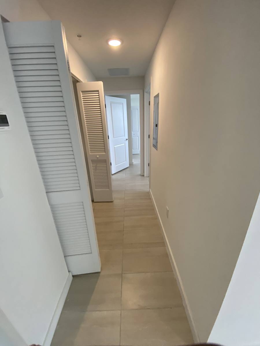 Apartment for rent at 482 NW 207th St, Miami, FL 33169