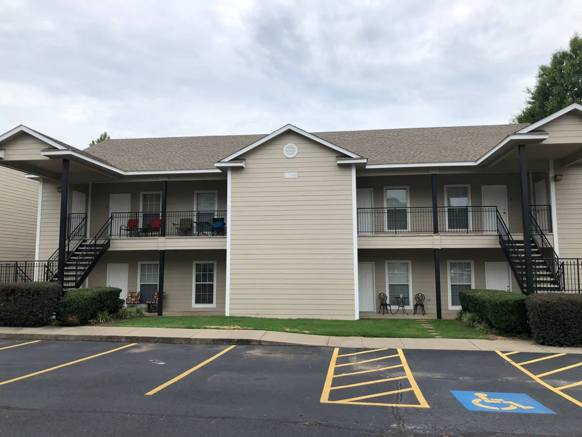 Apartment for rent at 1766 N Gregg Ave #7, Fayetteville, AR 72703