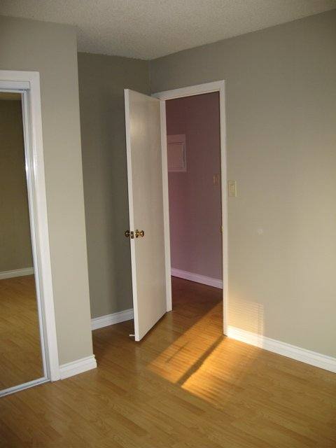 Apartment for rent at 2711 Bellevue Ave #5, Los Angeles, CA 90026