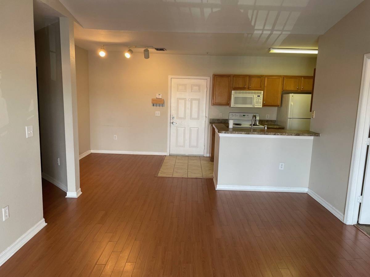 Condo for rent at 5550 E Michigan St #3329, Orlando, FL 32822