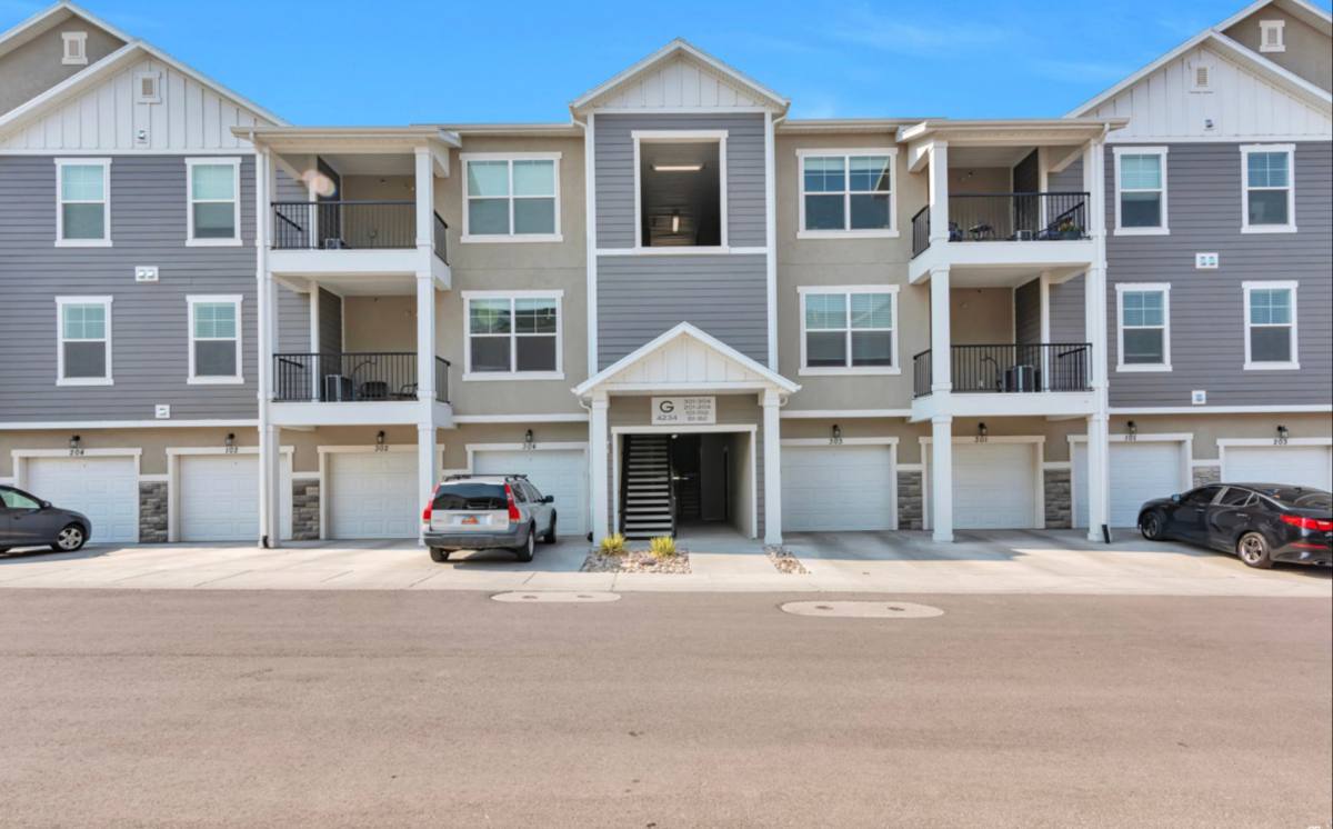 Condo for rent at 13239 S Dominica Lane #202, Herriman, UT 84096