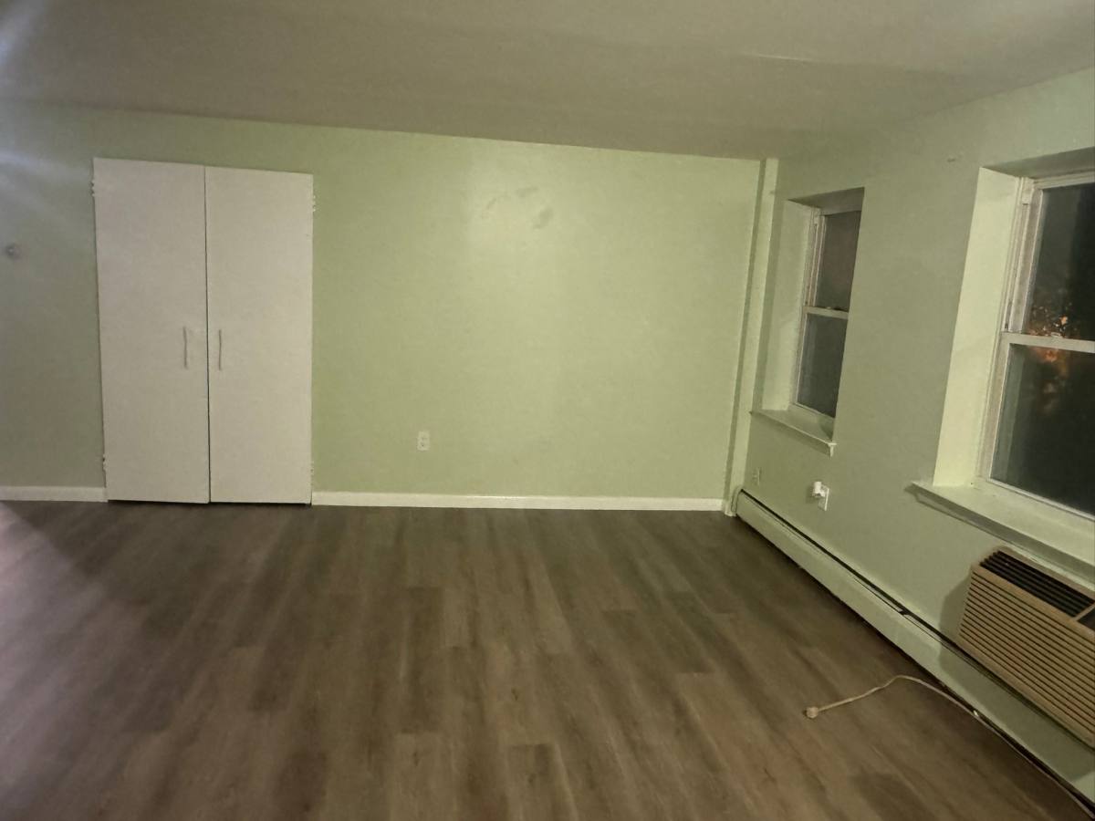 Condo for rent at 40 Owen St - 2nd Floor, Hartford, CT 06105