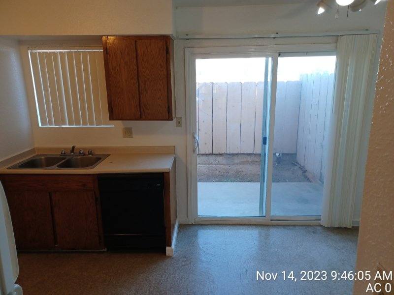 Townhouse for rent at 202 W Dakota, Ave #108, Fresno, CA 93705