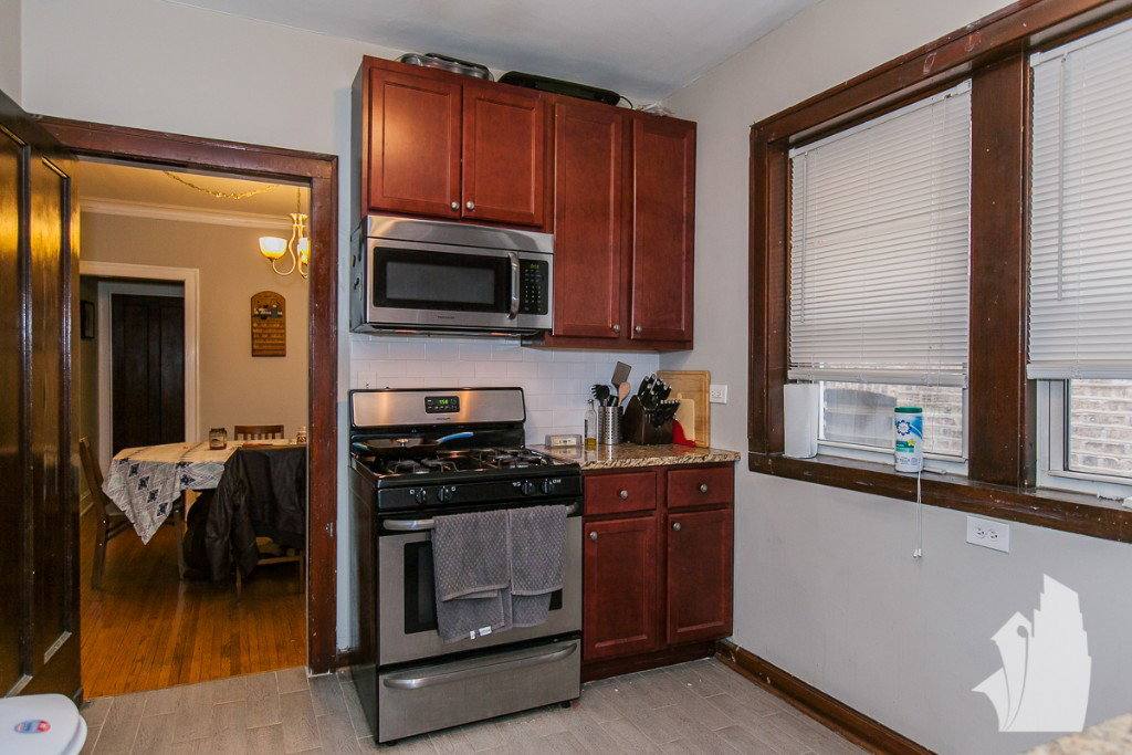 Apartment for rent at 3511 N Damen Ave #1, Chicago, IL 60618