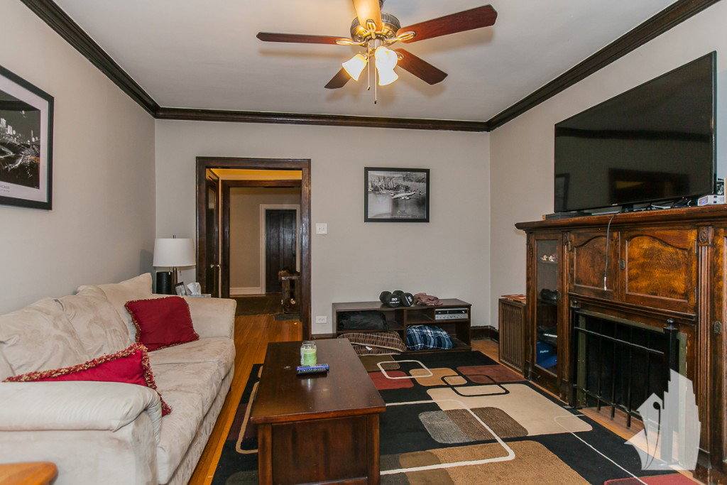 Apartment for rent at 3511 N Damen Ave #1, Chicago, IL 60618