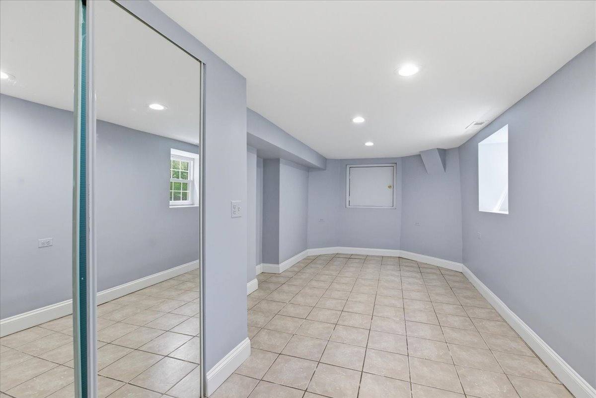 Apartment for rent at 2117 N Humboldt Blvd #G, Chicago, IL 60647