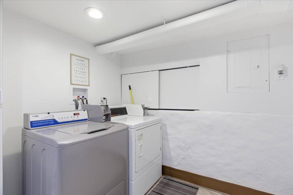 Apartment for rent at 2117 N Humboldt Blvd #G, Chicago, IL 60647