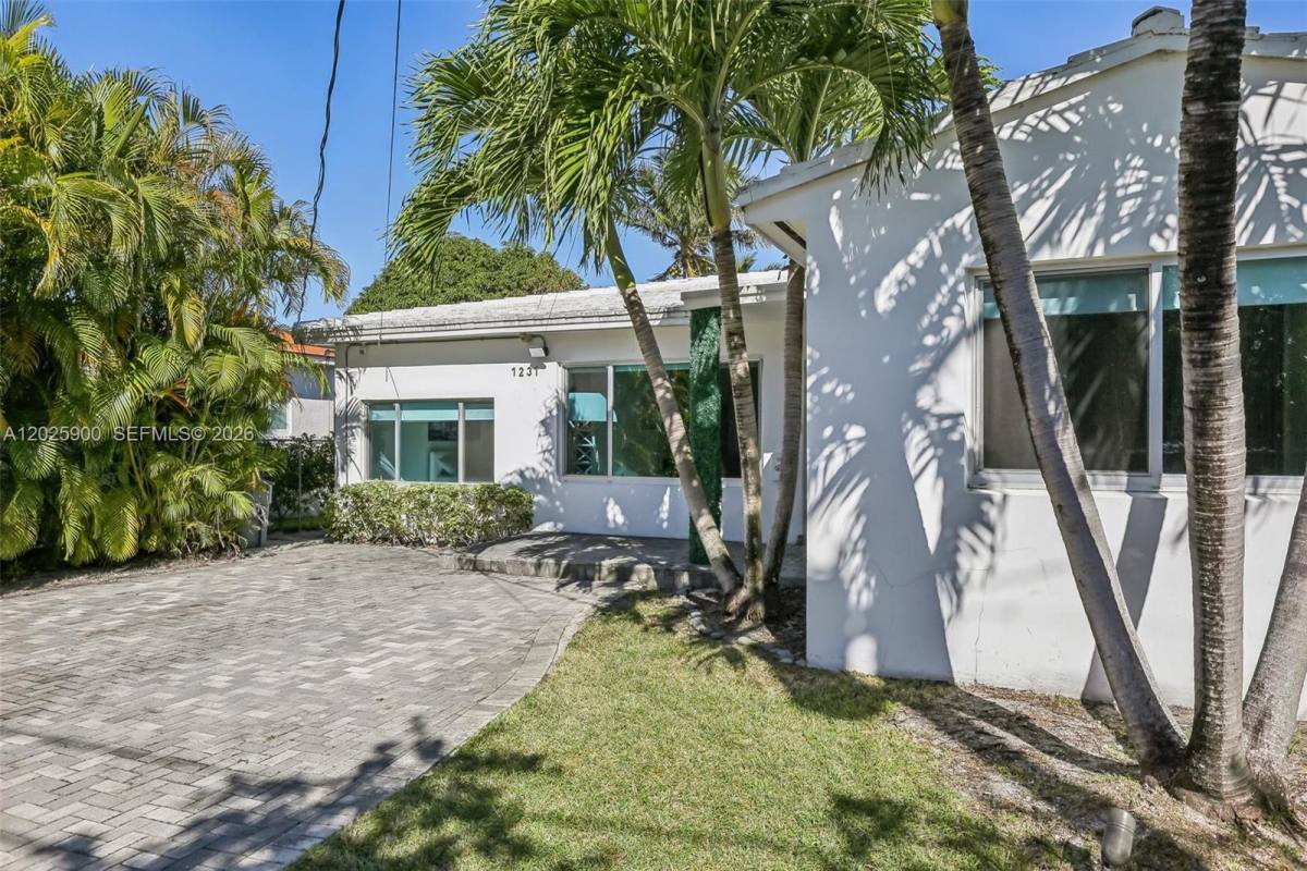 House for rent at 1231 Stillwater Dr, Miami Beach, FL 33141