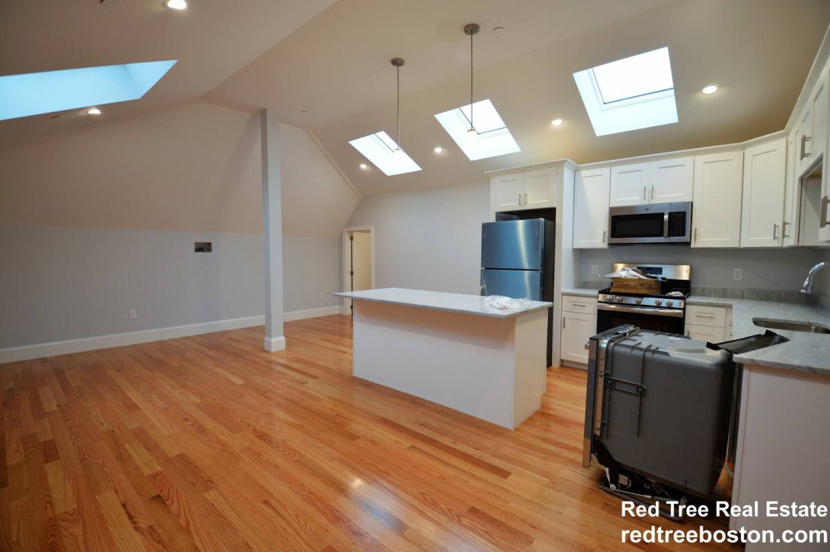 Apartment for rent at 18 Murdock St #U10, Brighton, MA 02135