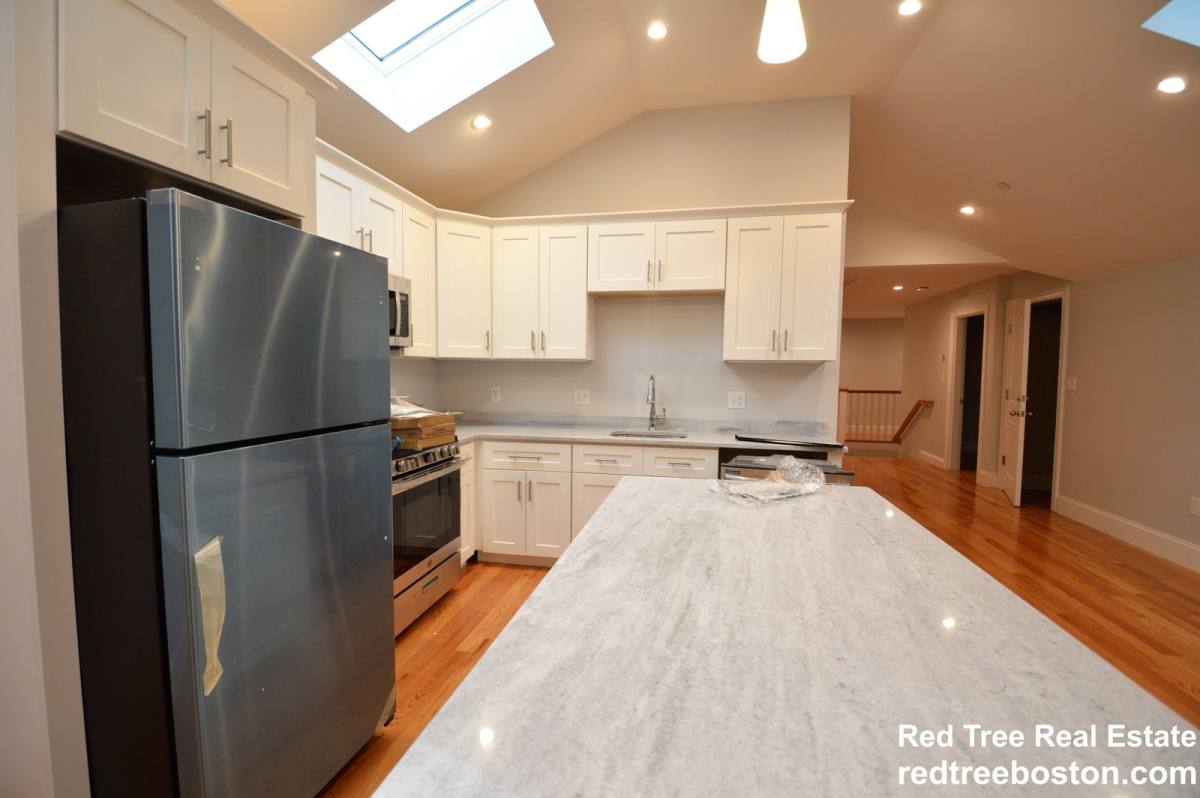 Apartment for rent at 18 Murdock St #U10, Brighton, MA 02135