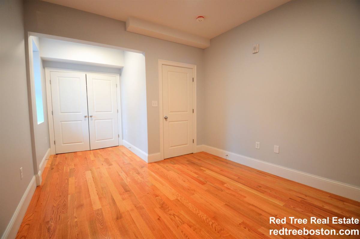 Apartment for rent at 18 Murdock St #U4, Brighton, MA 02135