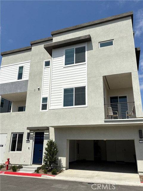 Townhouse for rent at 7267 Aura Circle, Huntington Beach, CA 92647
