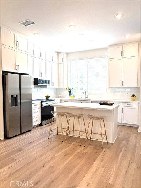 Townhouse for rent at 7268 Ellington, Huntington Beach, CA 92647